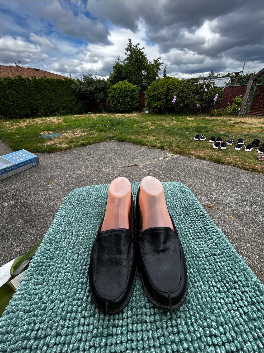 Liz Claiborne Veda Women’s Black Slip-On Leather Loafers Shoes Size 8M - Picture 4 of 13